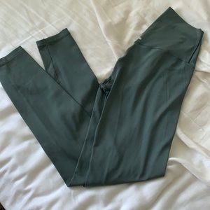 Aerie olive green 7/8 leggings